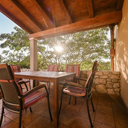 House Polic Holiday home Hreljin