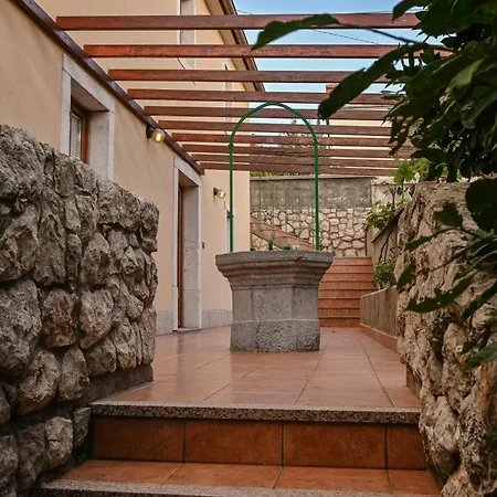 Holiday home House Polic Hreljin