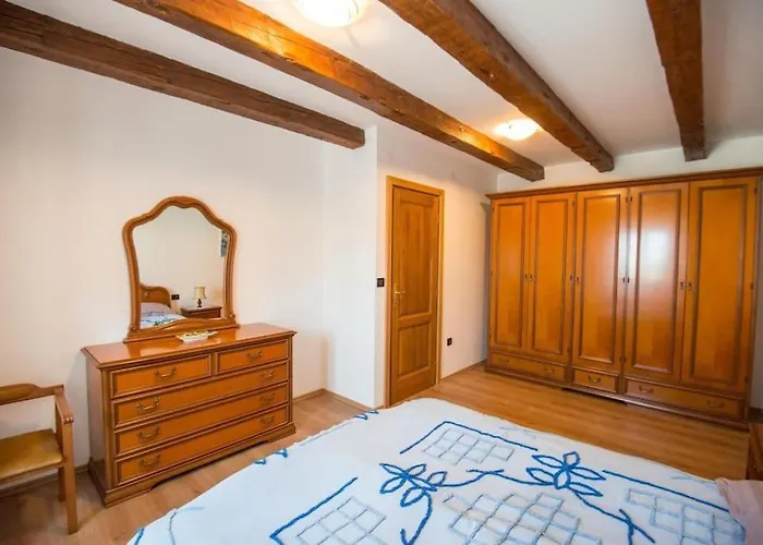 House Polic Hreljin