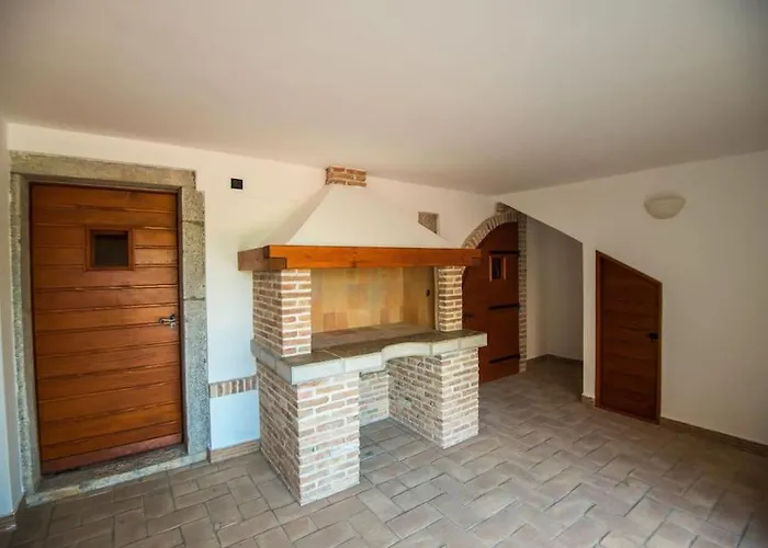 House Polic * Hreljin